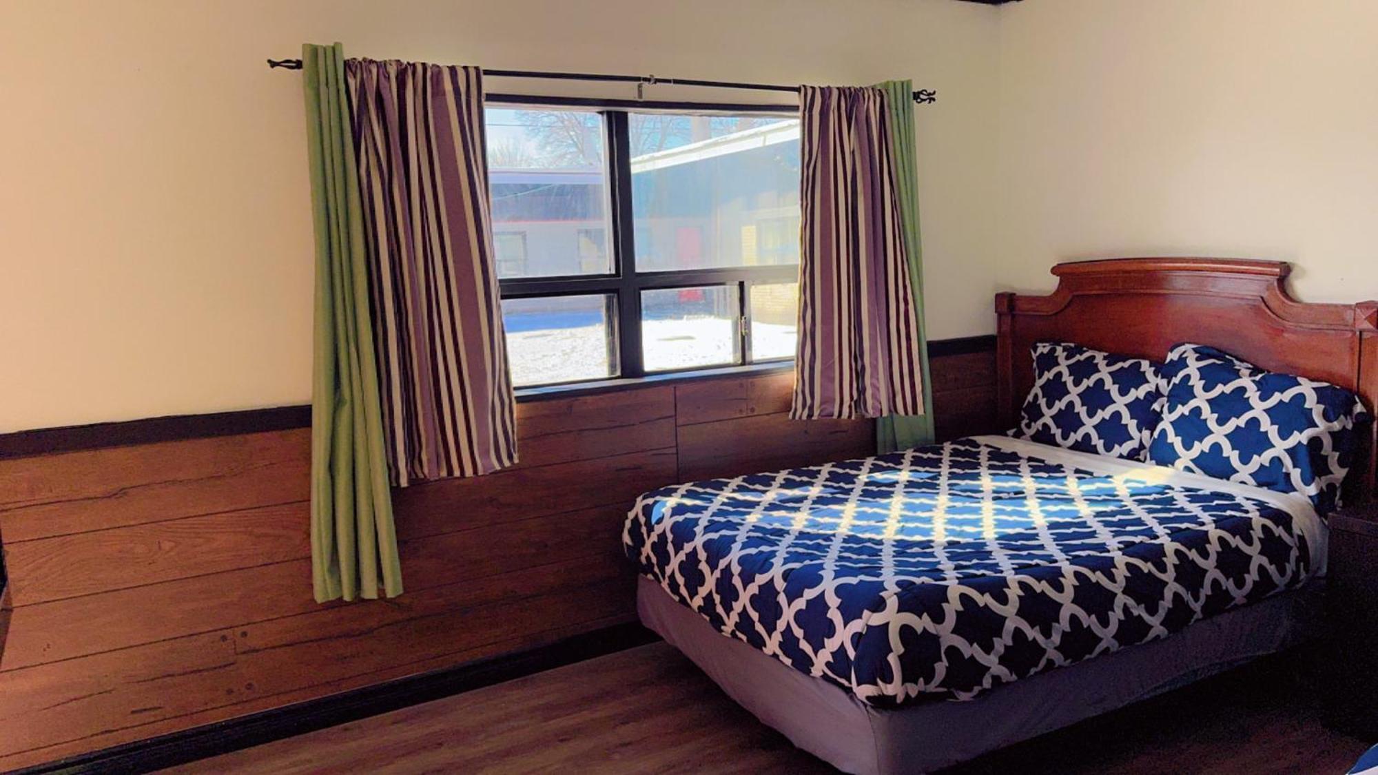 Crestwood Motel Burlington Zewnętrze zdjęcie